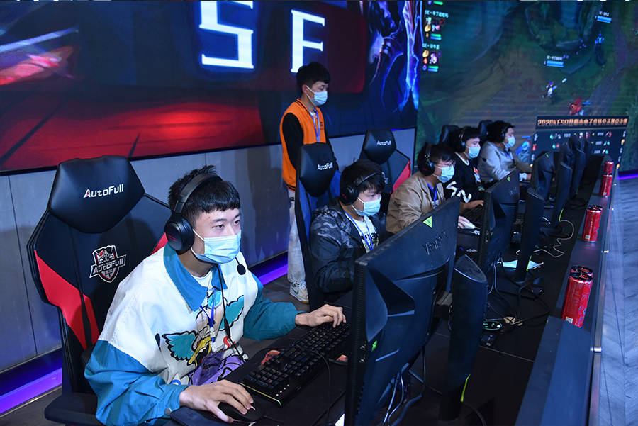 核心在控球 核心在控球